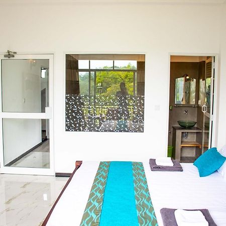 Sri Villa Rest Хиккадува Экстерьер фото