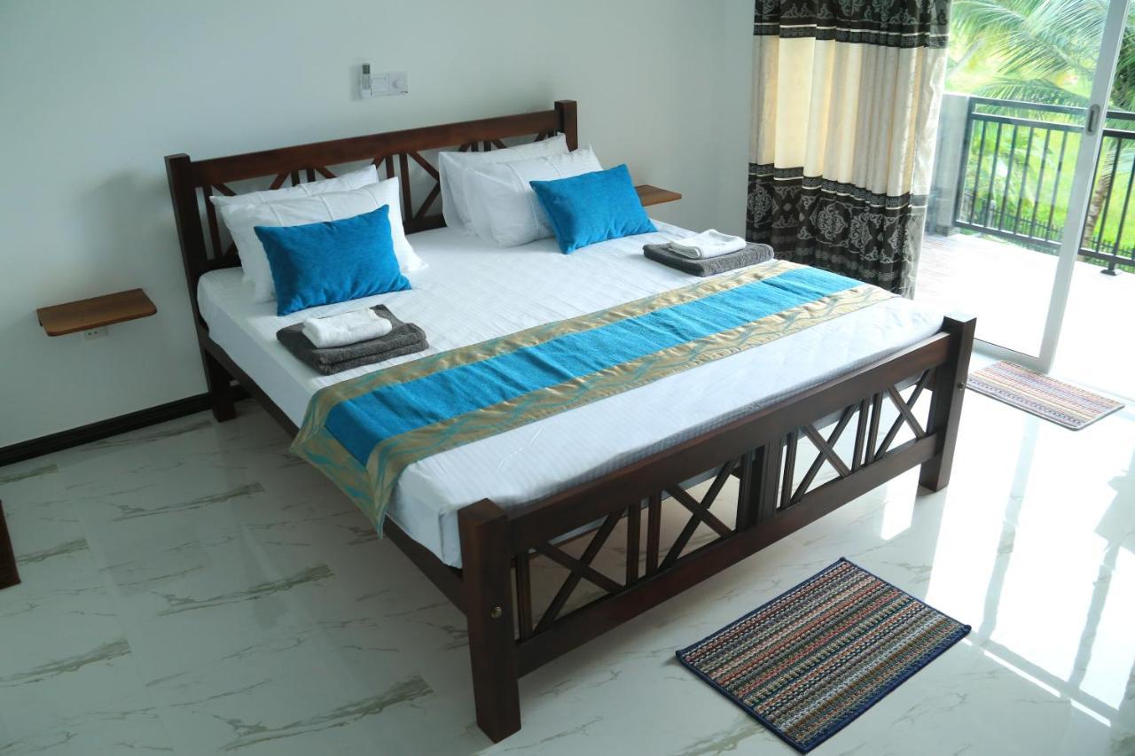 Sri Villa Rest Хиккадува Экстерьер фото
