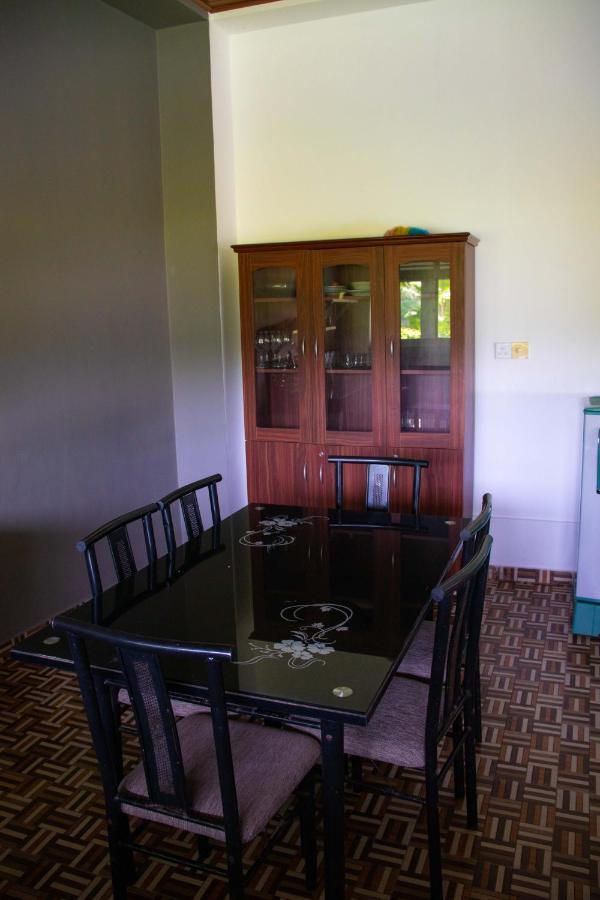 Sri Villa Rest Хиккадува Экстерьер фото