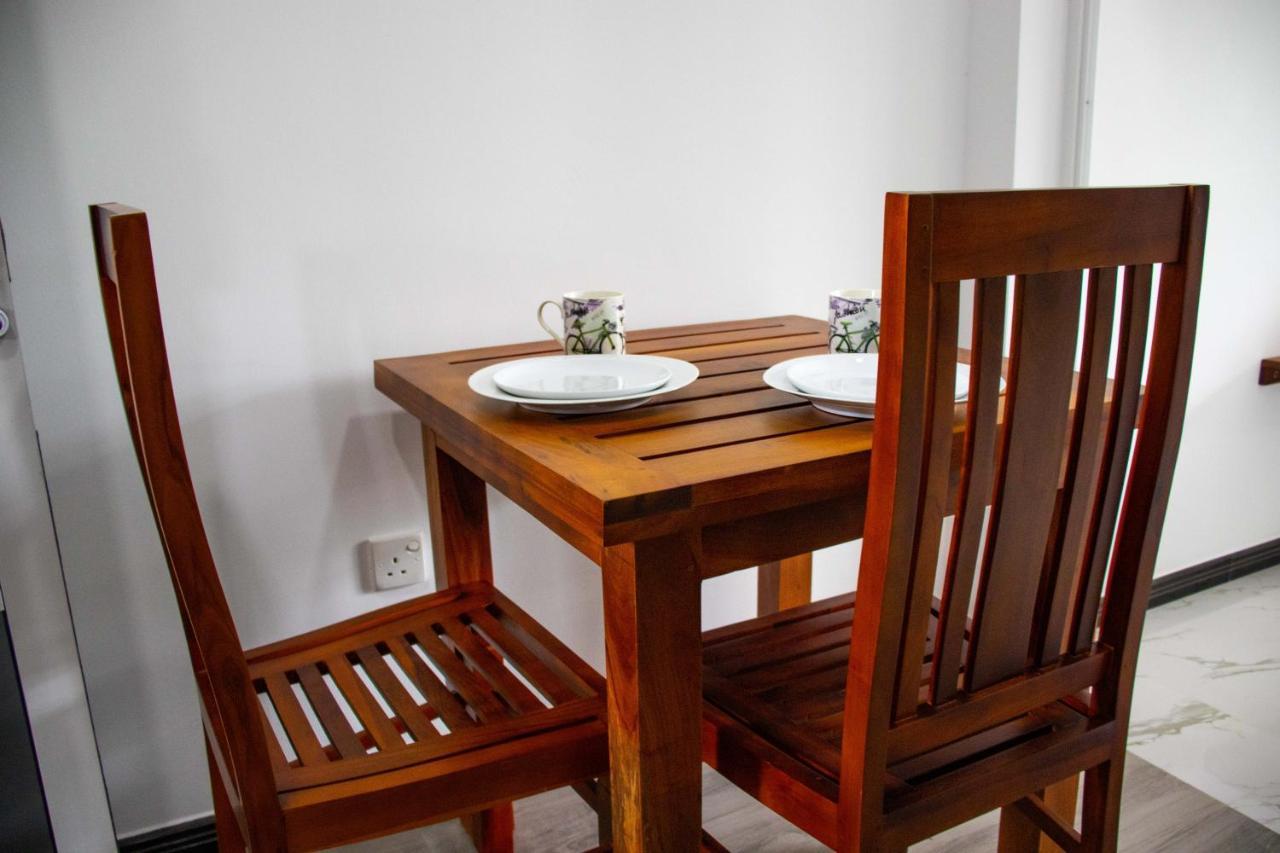 Sri Villa Rest Хиккадува Экстерьер фото